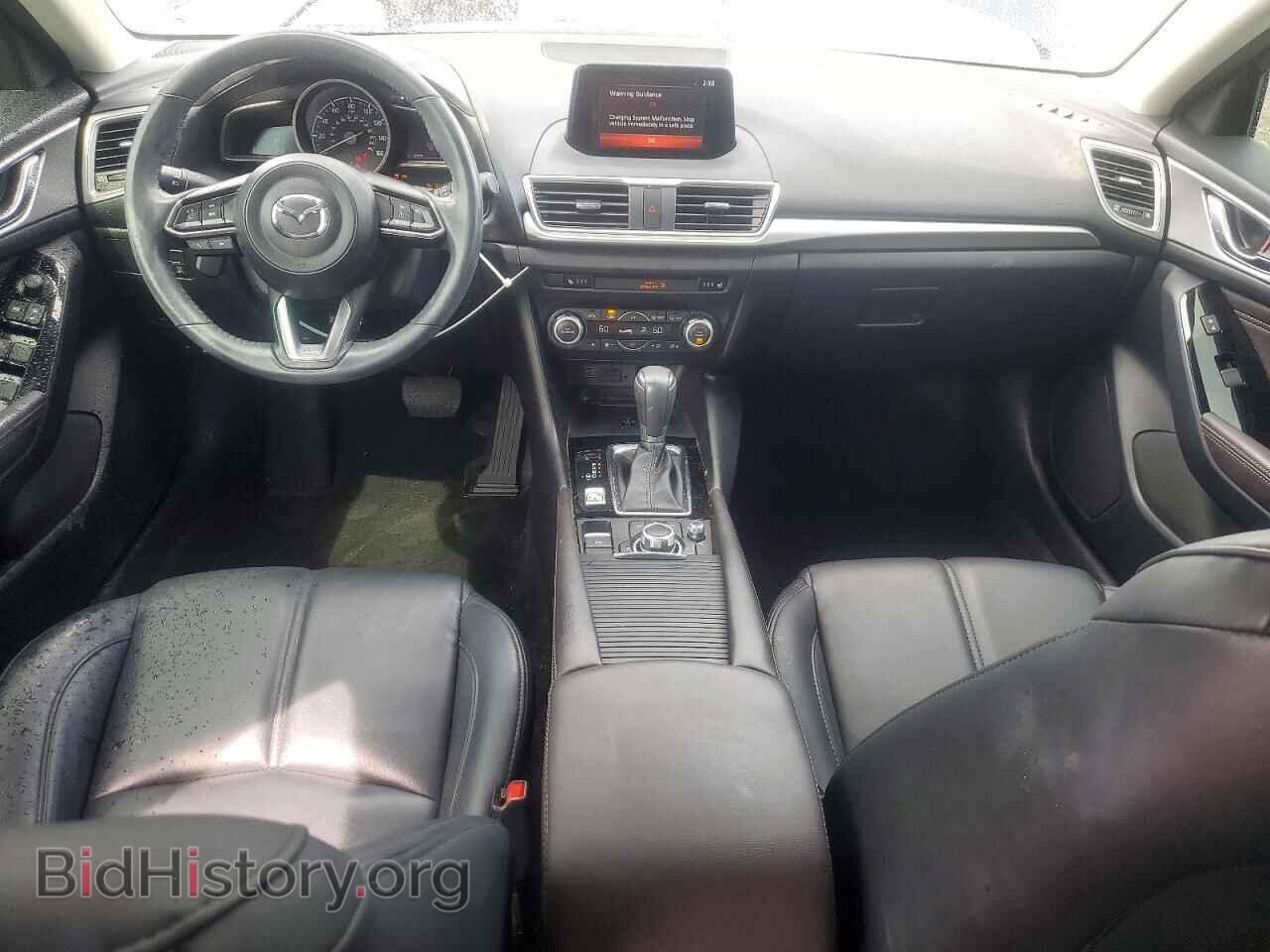 2018 MAZDA 3 - VIN: 3MZBN1V30JM204943 - Photo 8