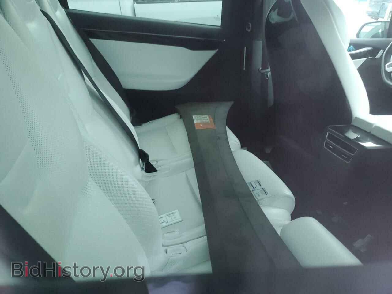 2016 TESLA MODEL X - VIN: 5YJXCAE24GF030104 - Photo 11