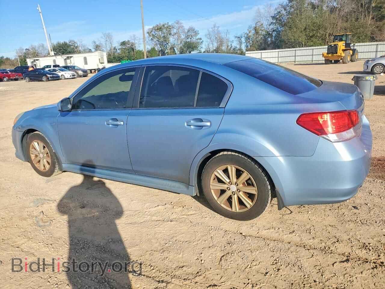 2011 SUBARU LEGACY - VIN: 4S3BMCB68B3233755 - Фото 2