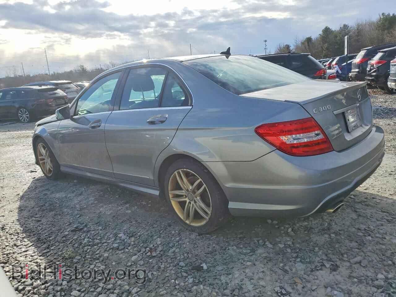 2014 MERCEDES-BENZ C-CLASS - VIN: WDDGF8AB7EA946874 - Фото 2
