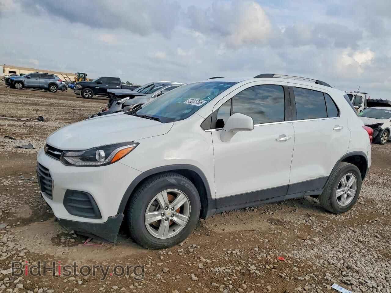 Photo KL7CJLSBXLB015587 - CHEVROLET TRAX 2020