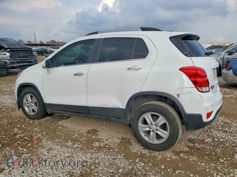 2020 Chevrolet TRAX (VIN KL7CJLSBXLB015587) — фото 2 из 12