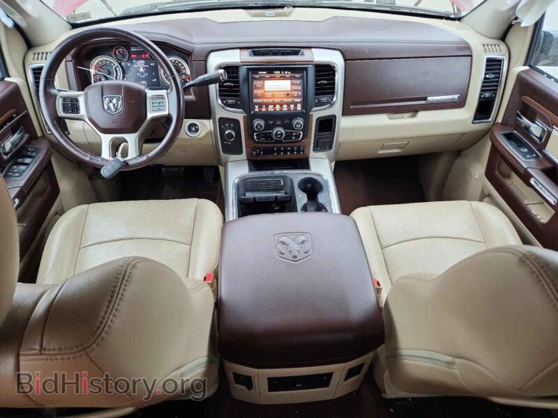 2016 RAM 2500 (VIN 3C6UR5FL1GG211260) — фото 8 из 12