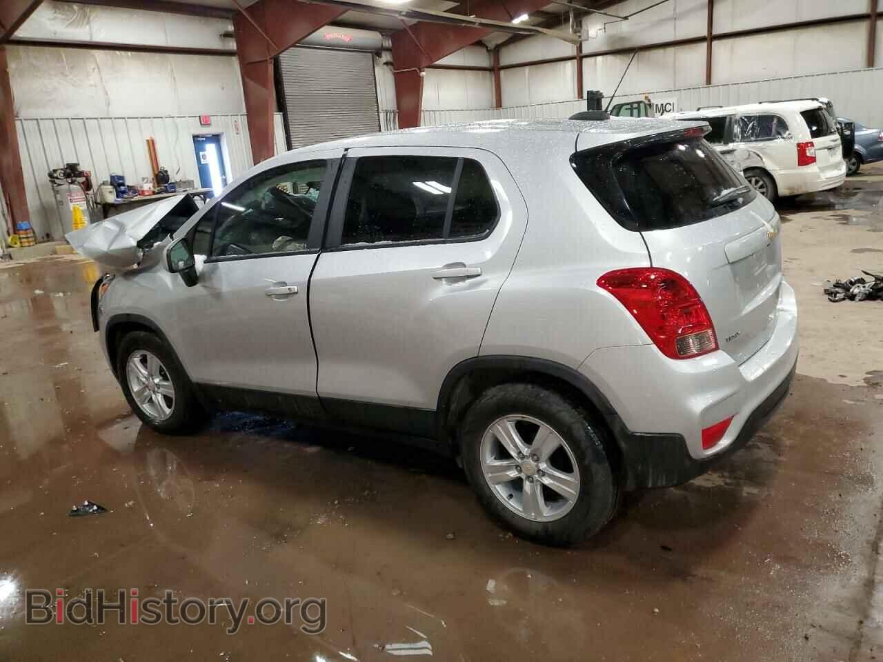 2022 CHEVROLET TRAX - VIN: KL7CJKSM5NB543049 - Фото 2
