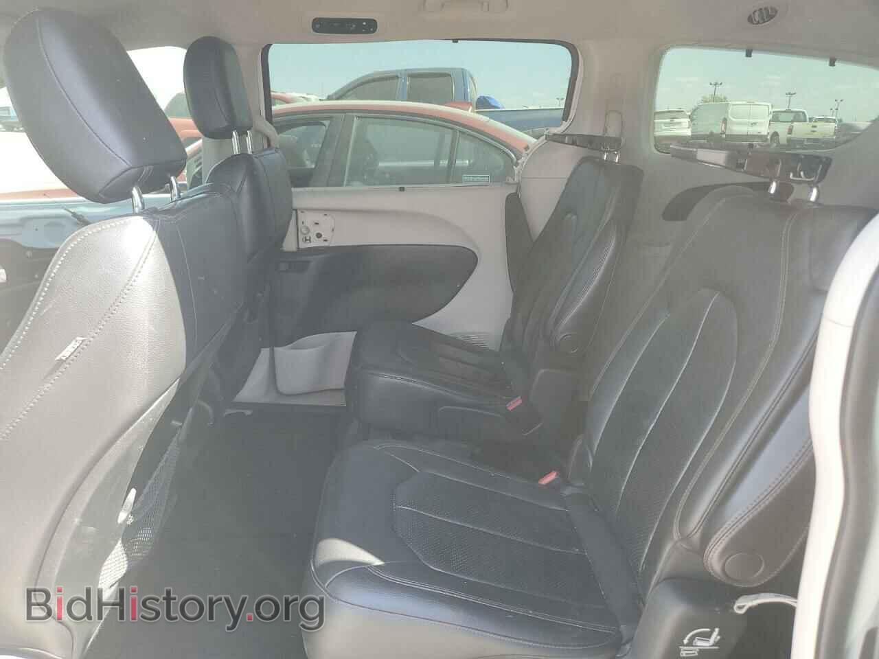 2018 CHRYSLER PACIFICA - VIN: 2C4RC1BG3JR278932 - Фото 11