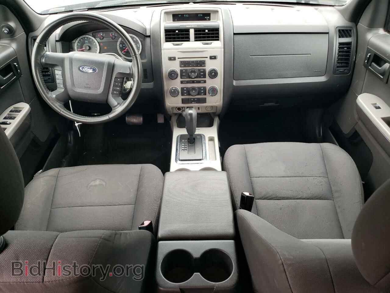 2011 FORD ESCAPE - VIN: 1FMCU9DG3BKA42808 - Фото 8