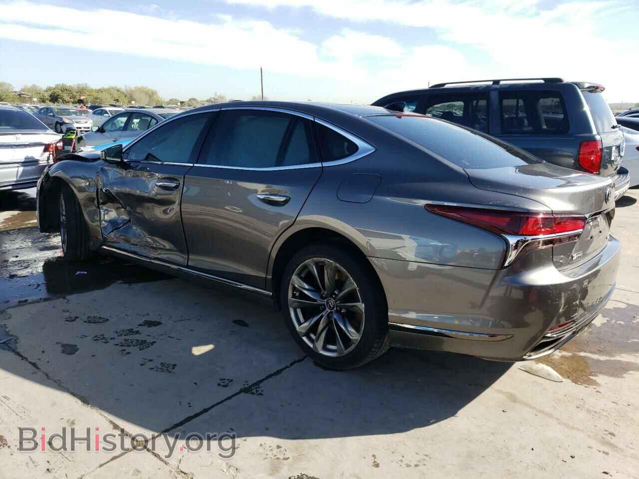 2019 LEXUS LS500 - VIN: JTHB51FFXK5007859 - Photo 2