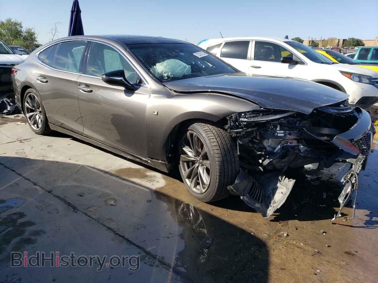 2019 LEXUS LS500 - VIN: JTHB51FFXK5007859 - Photo 4
