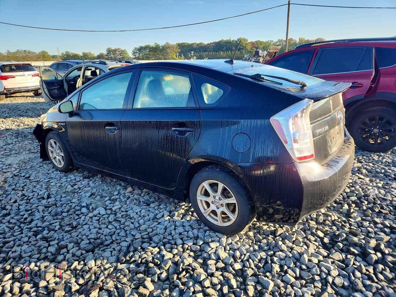 2011 TOYOTA PRIUS - VIN: JTDKN3DU4B0259358 - Photo 2
