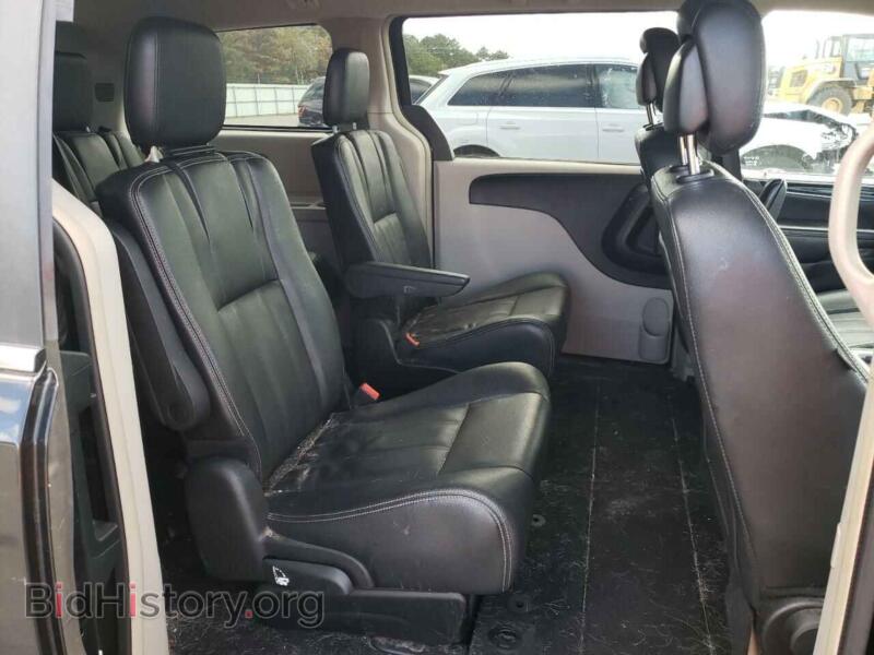 2016 Chrysler MINIVAN (VIN 2C4RC1BG7GR111160) — photo 11 of 13