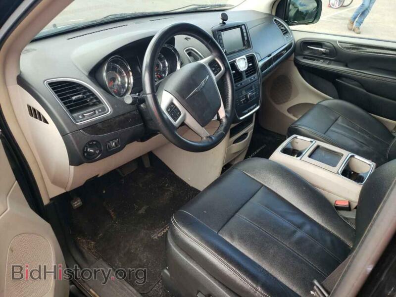 2016 Chrysler MINIVAN (VIN 2C4RC1BG7GR111160) — photo 8 of 13