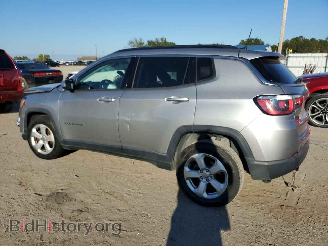 2018 JEEP COMPASS - VIN: 3C4NJDBB4JT178541 - Photo 2