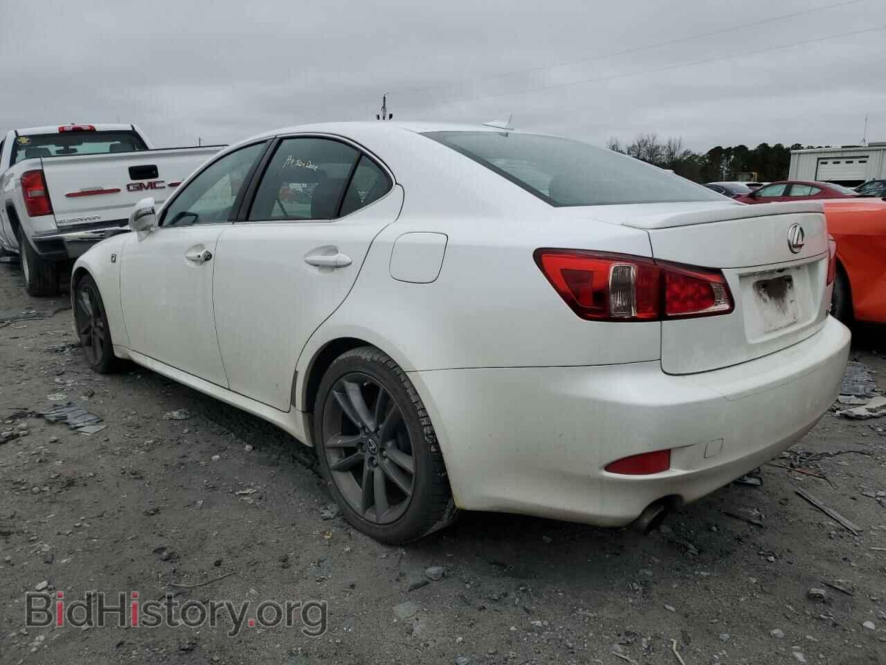 2011 LEXUS IS - VIN: JTHBF5C26B5137692 - Фото 2