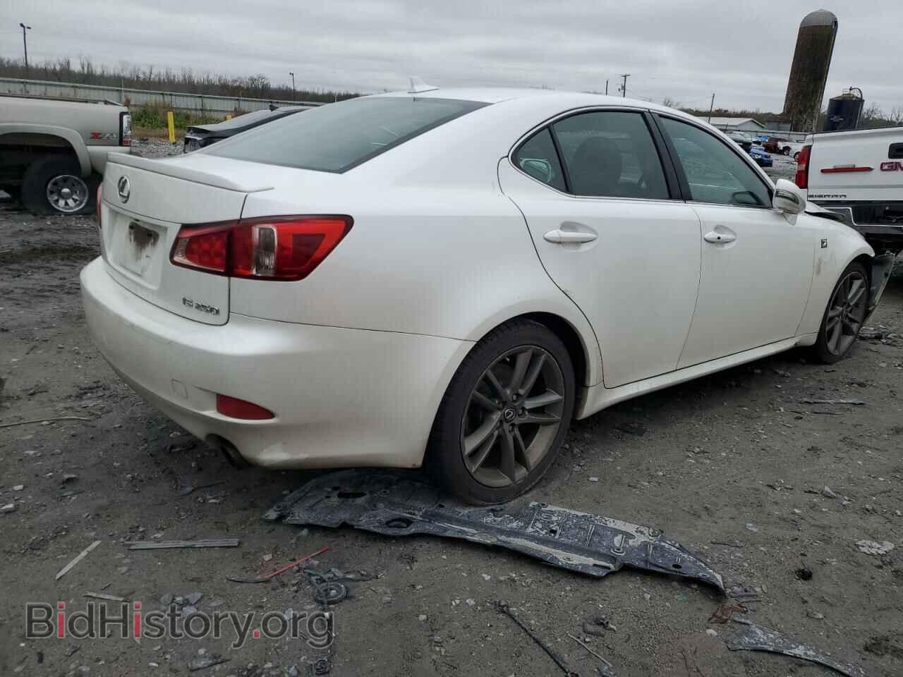 2011 LEXUS IS - VIN: JTHBF5C26B5137692 - Фото 3