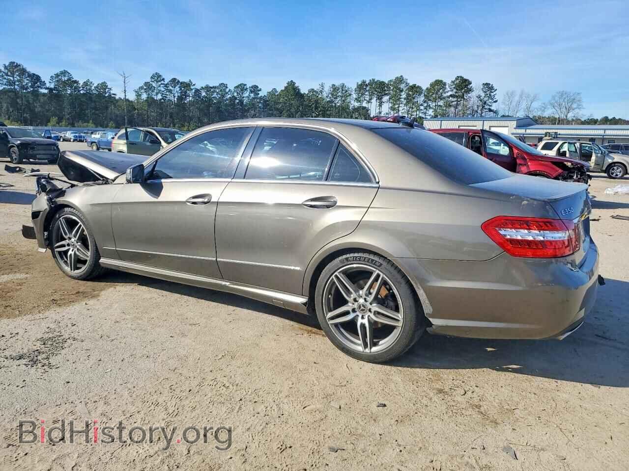 2011 MERCEDES-BENZ E-CLASS - VIN: WDDHF8HB5BA324831 - Фото 2
