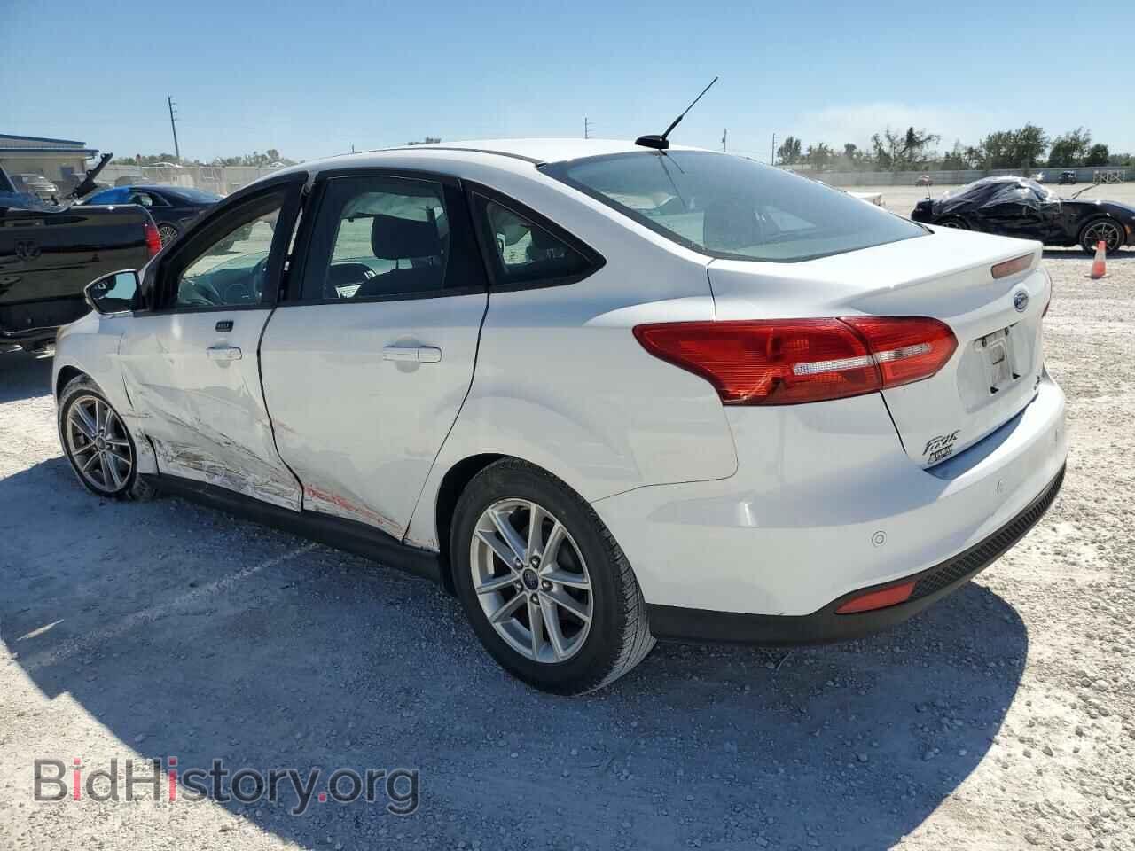2016 FORD FOCUS - VIN: 1FADP3F21GL250000 - Photo 2