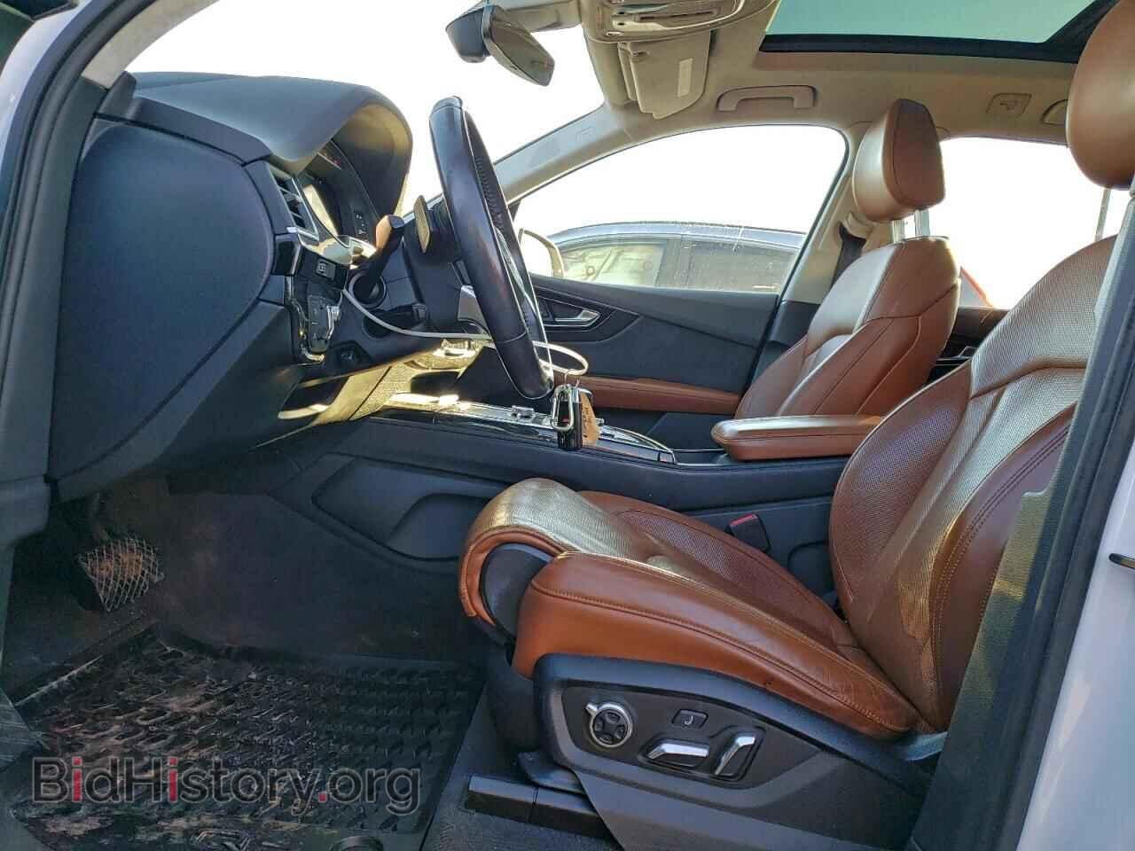 2017 AUDI Q7 - VIN: WA1VAAF75HD032728 - Фото 7