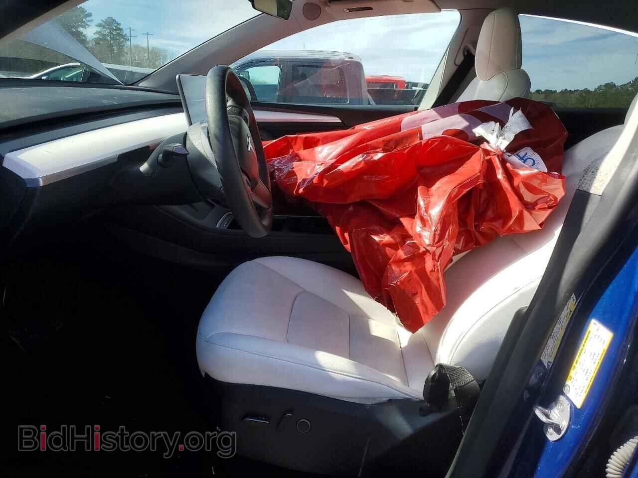 2024 TESLA MODEL Y - VIN: 7SAYGDEE2RA266970 - Фото 7