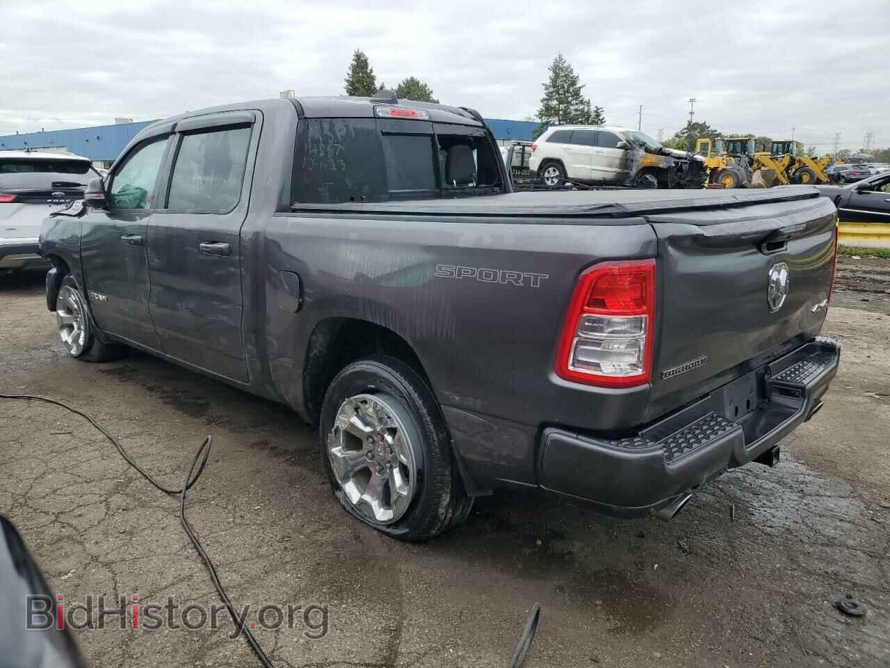 2021 RAM 1500 - VIN: 1C6SRFFT7MN784857 - Photo 2