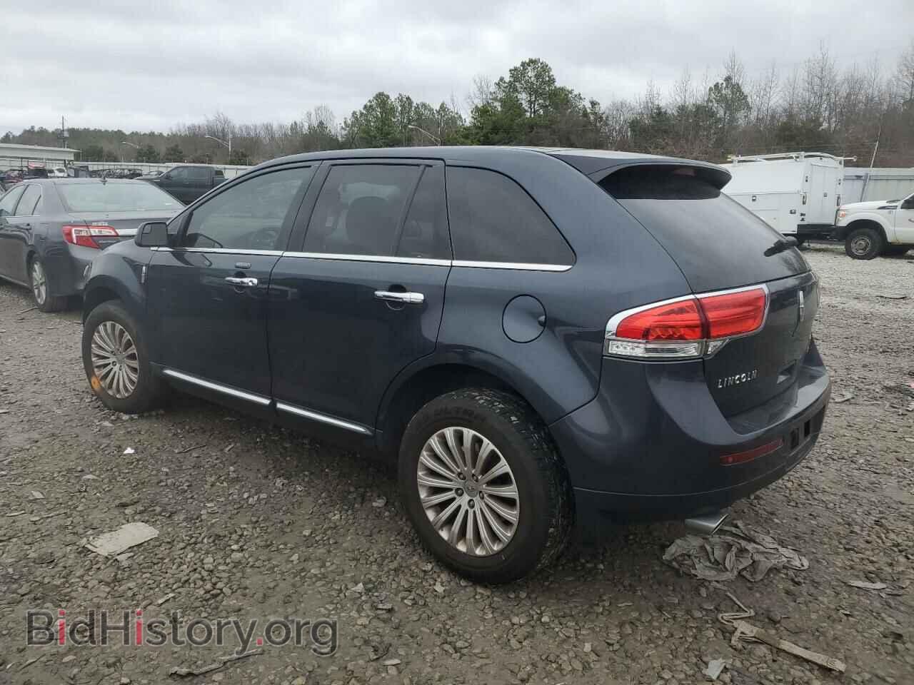 2013 LINCOLN MKX - VIN: 2LMDJ8JK2DBL45628 - Photo 2