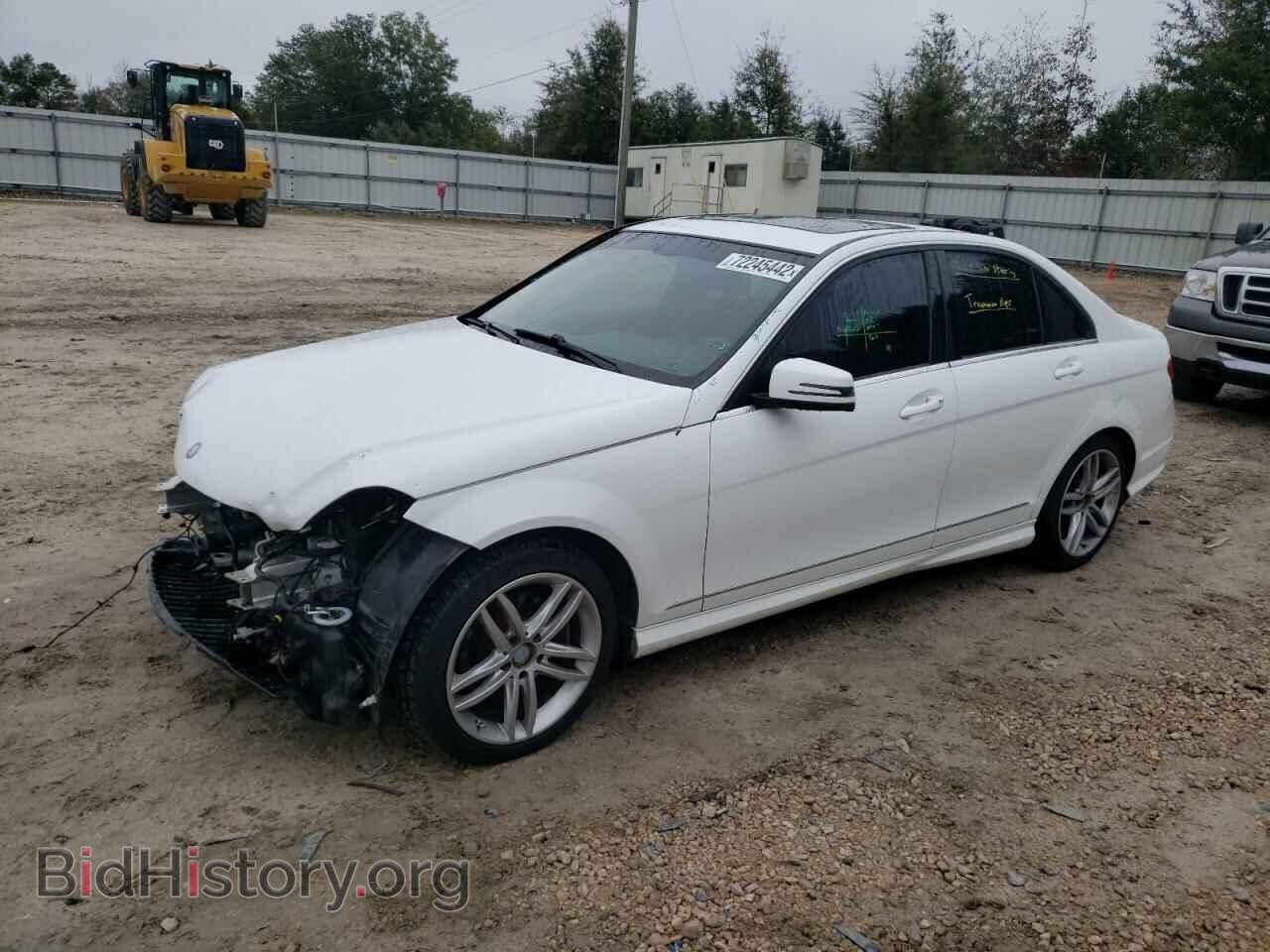 Фотография WDDGF4HB3ER304006 - MERCEDES-BENZ C-CLASS 2014