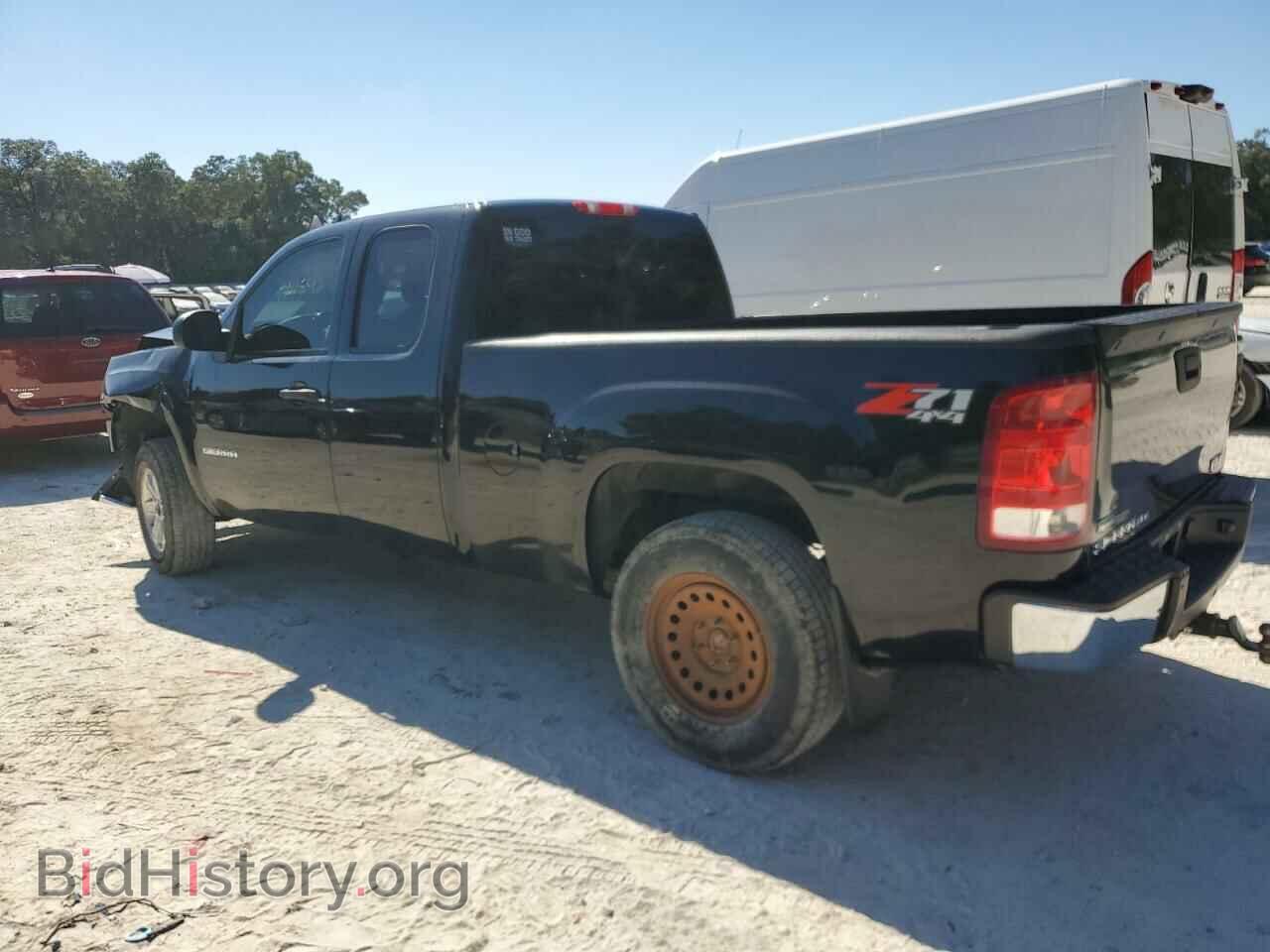 2011 GMC SIERRA - VIN: 1GTR2VE34BZ306389 - Фото 2
