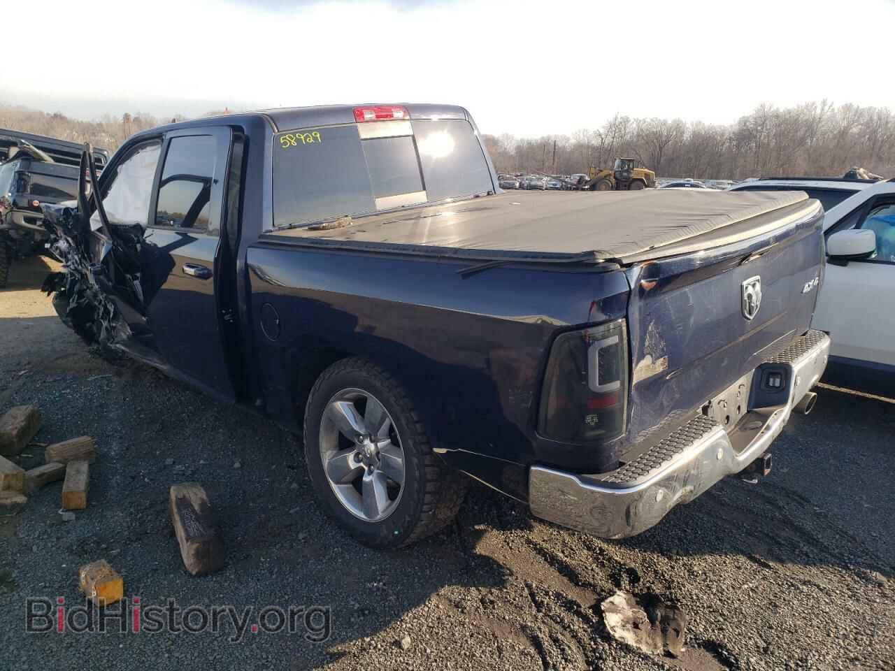 2017 RAM 1500 - VIN: 3C6RR7LT3HG689428 - Фото 2