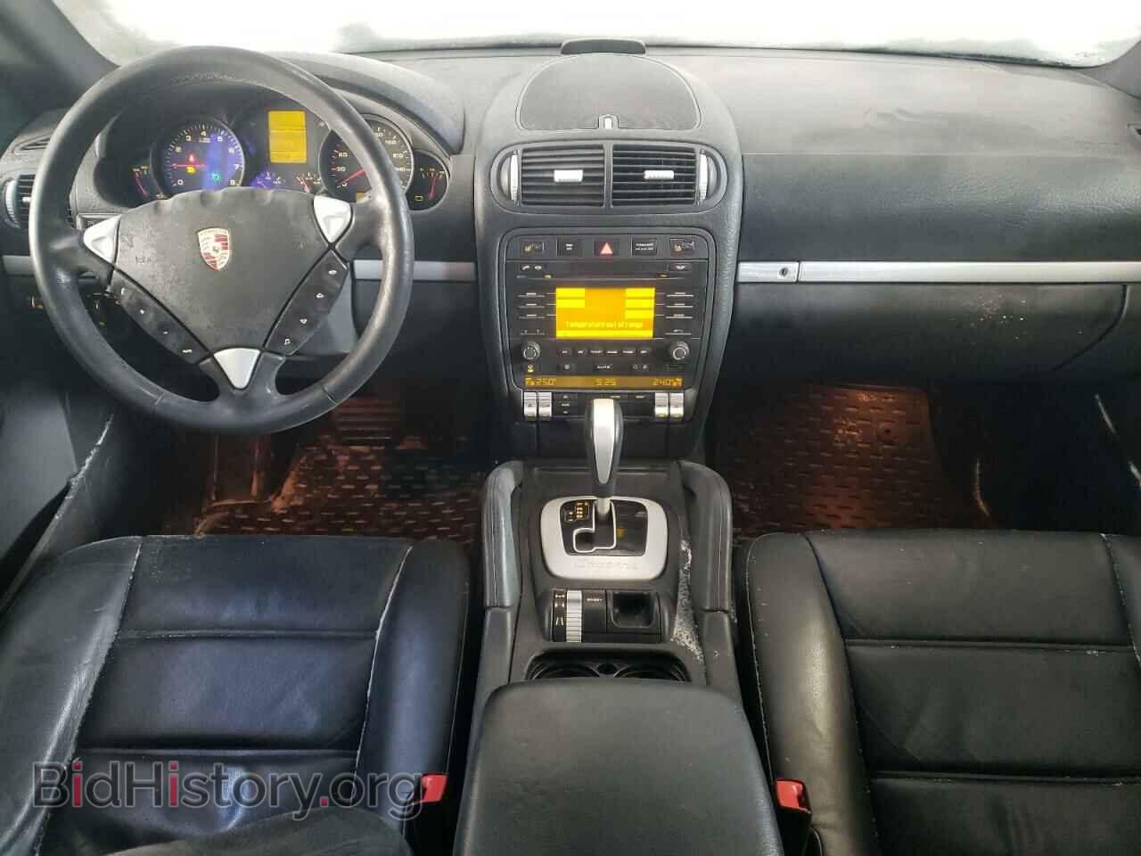 2010 PORSCHE CAYENNE - VIN: WP1AA2AP8ALA09410 - Фото 8