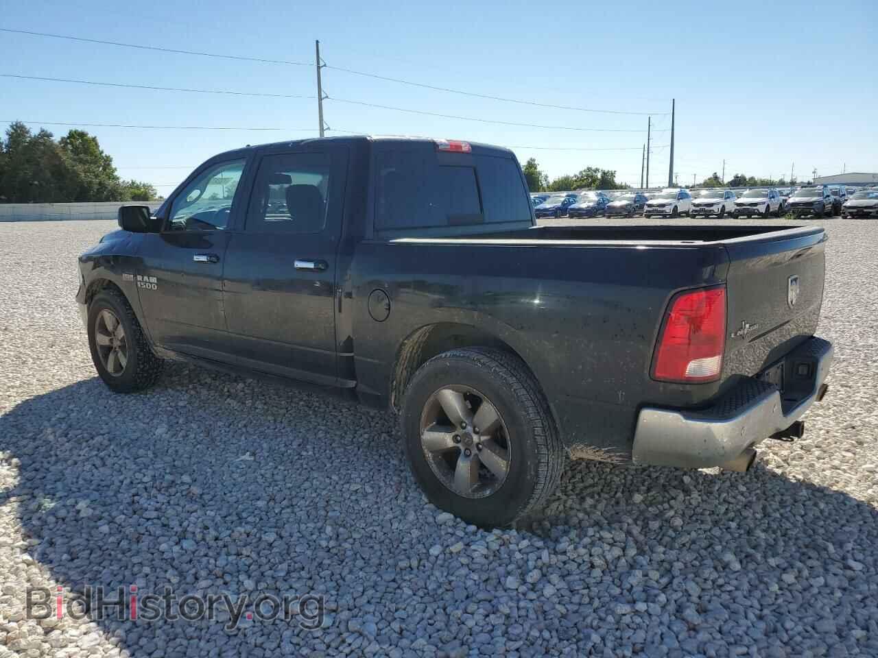 2016 RAM 1500 - VIN: 3C6RR6LT4GG315600 - Фото 2