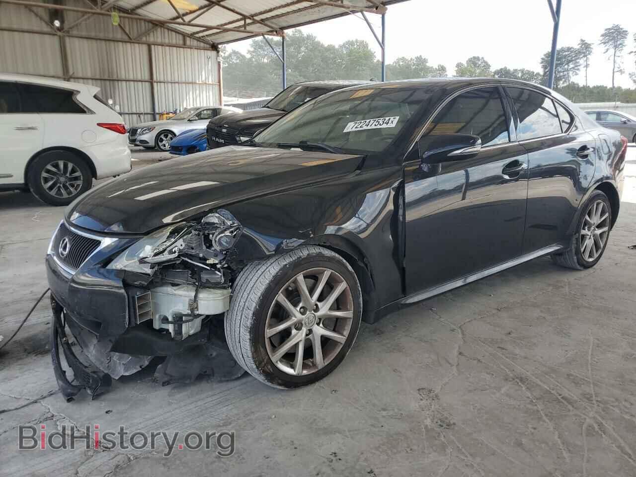 Photo JTHCE5C22B5000935 - LEXUS IS 2011
