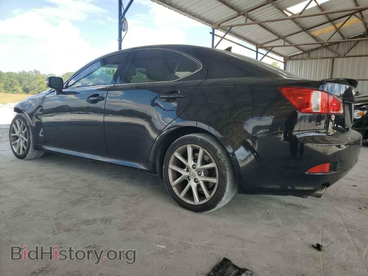 2011 LEXUS IS - VIN: JTHCE5C22B5000935 - Фото 2