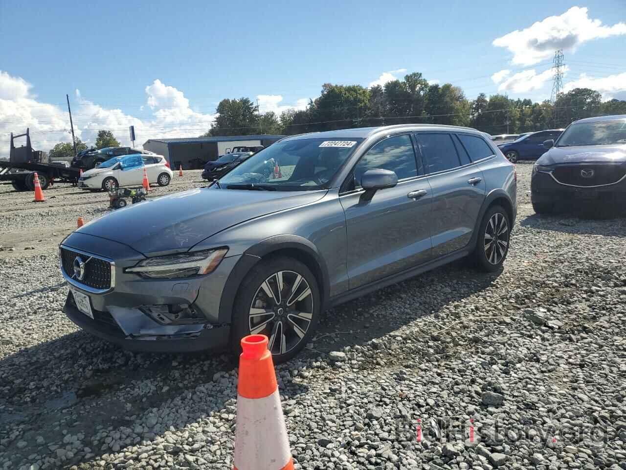 Photo YV4102WK9L1034779 - VOLVO V60 2020
