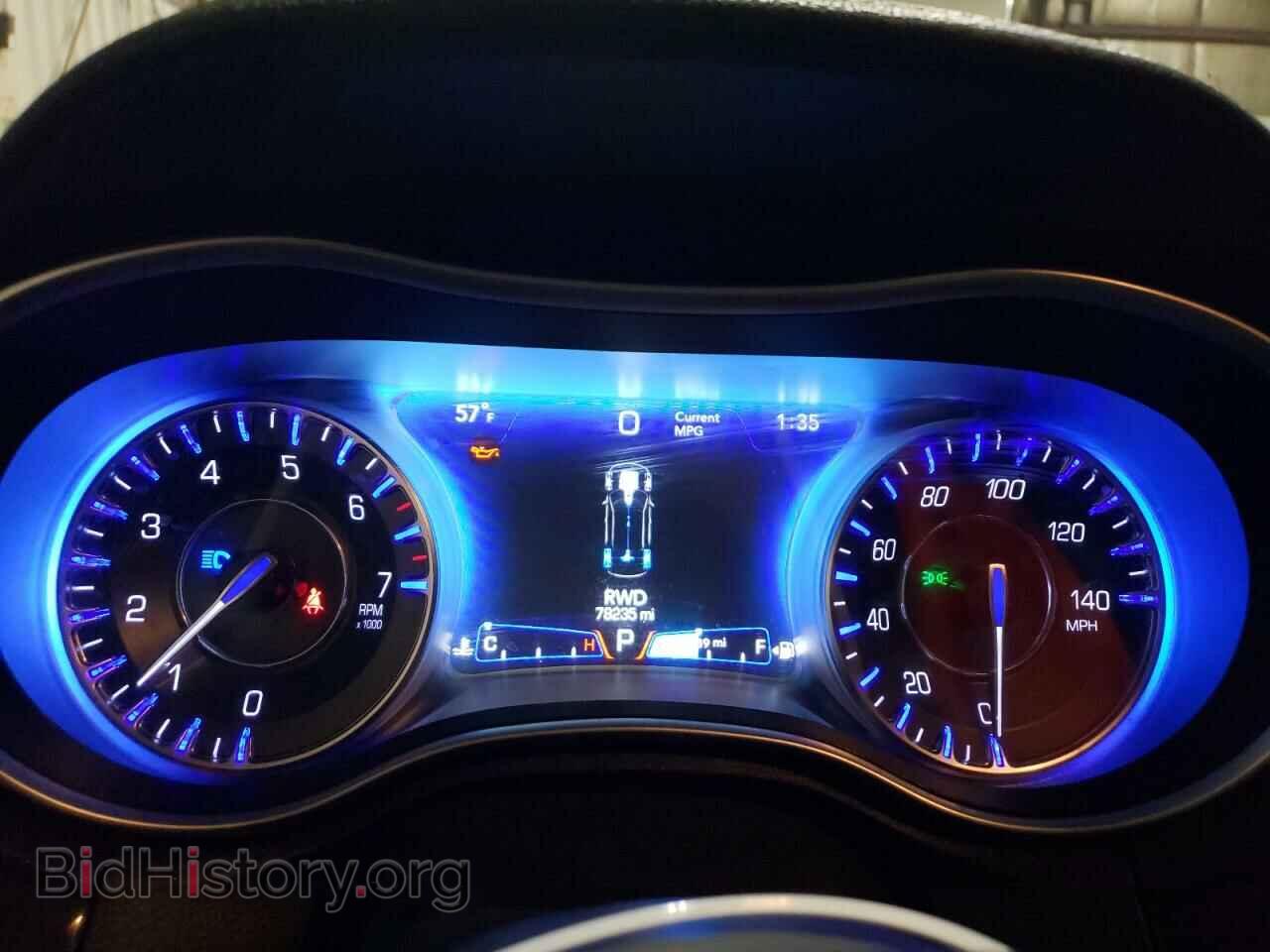2016 CHRYSLER 300 - VIN: 2C3CCAKG6GH287648 - Фото 9