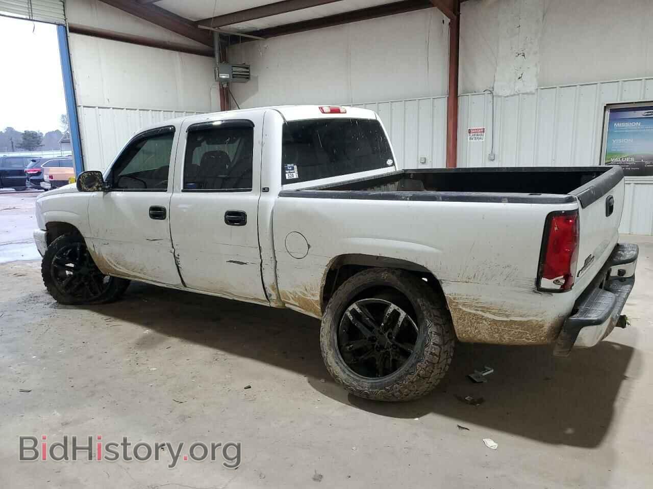 2006 CHEVROLET SILVERADO - VIN: 2GCEC13V261250623 - Фото 2