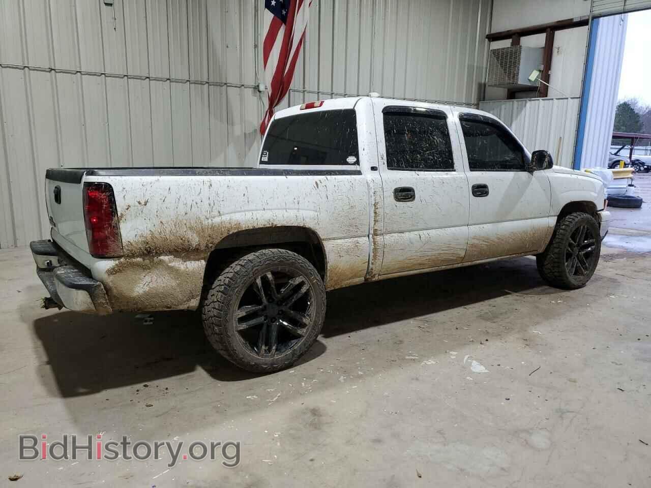 2006 CHEVROLET SILVERADO - VIN: 2GCEC13V261250623 - Фото 3