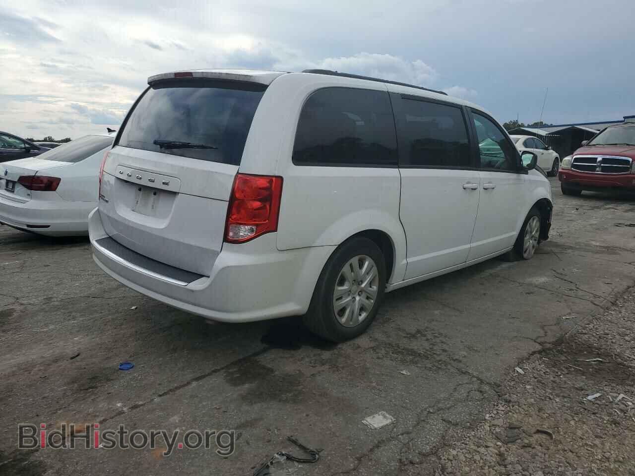 2018 DODGE CARAVAN - VIN: 2C4RDGBGXJR190637 - Фото 3