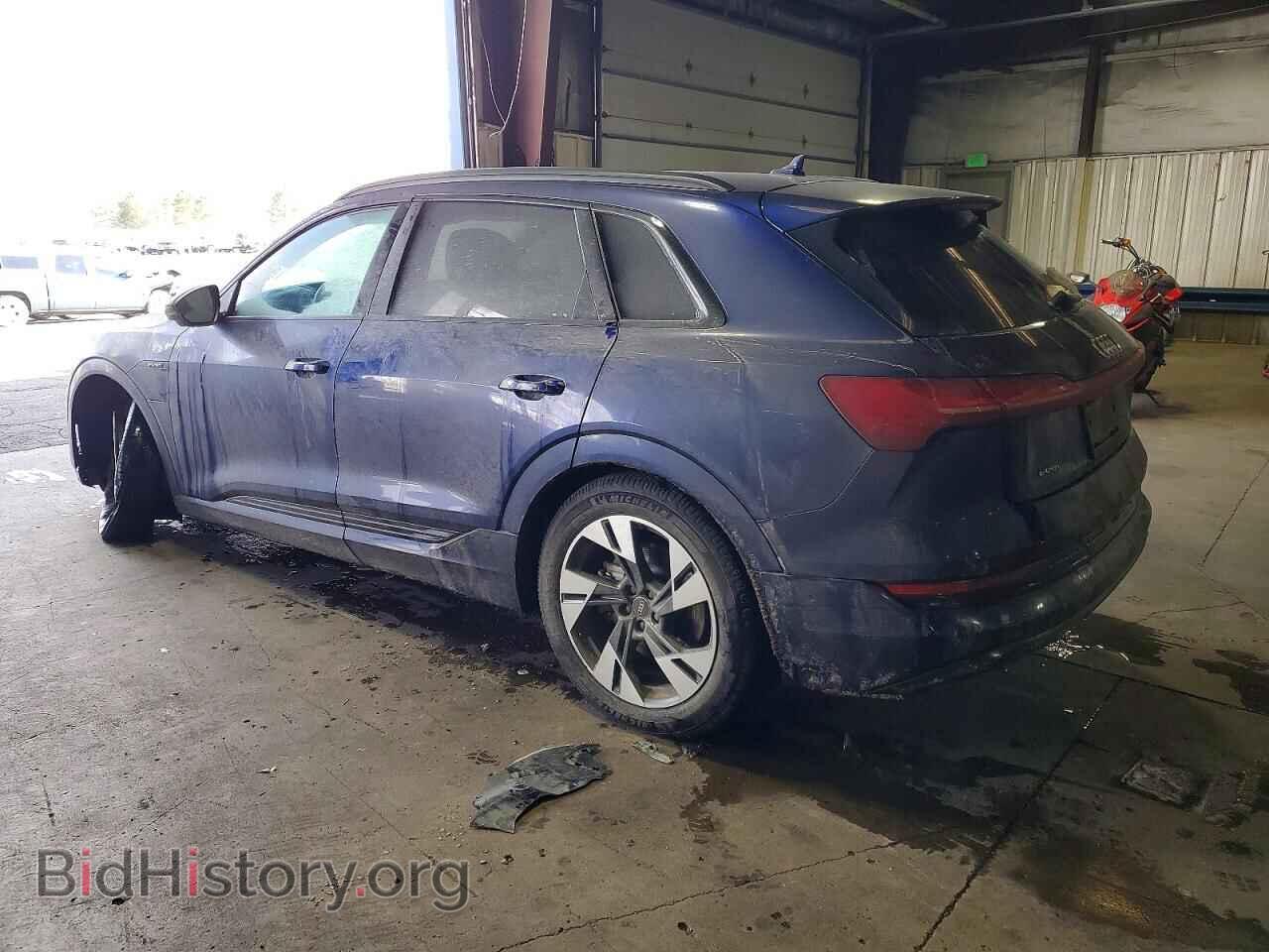 2021 AUDI E-TRON - VIN: WA1AAAGE0MB032640 - Фото 2