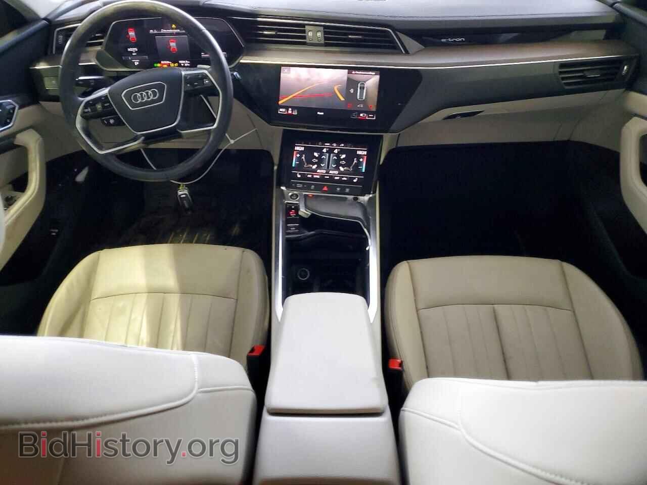 2021 AUDI E-TRON - VIN: WA1AAAGE0MB032640 - Фото 8