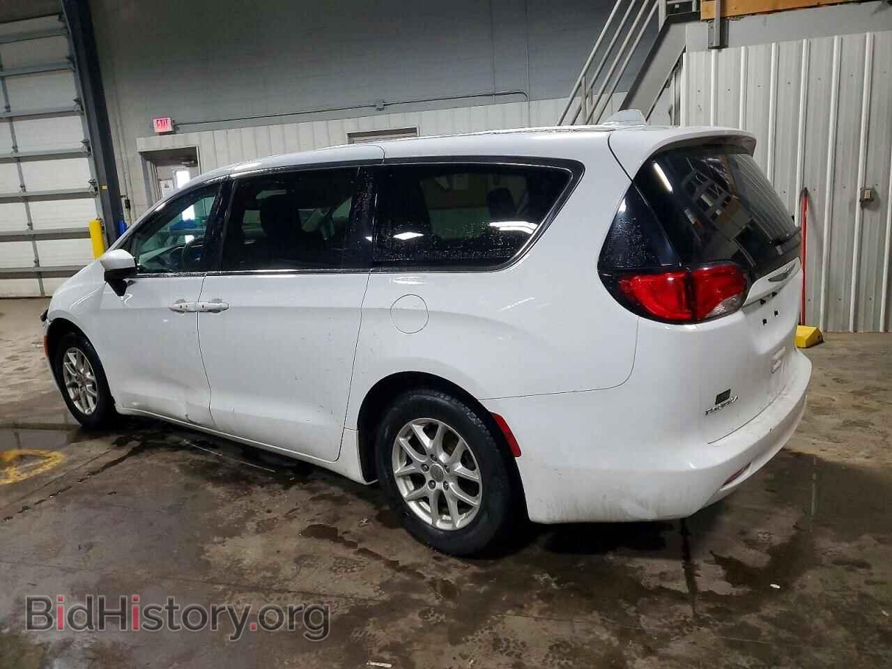 2017 CHRYSLER PACIFICA - VIN: 2C4RC1DGXHR621307 - Фото 2