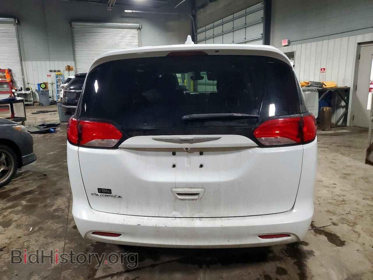 2017 CHRYSLER PACIFICA - VIN: 2C4RC1DGXHR621307 - Фото 6