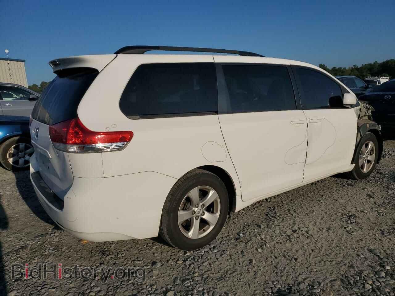 2011 TOYOTA All Models - VIN: 5TDKK3DC4BS030711 - Photo 3