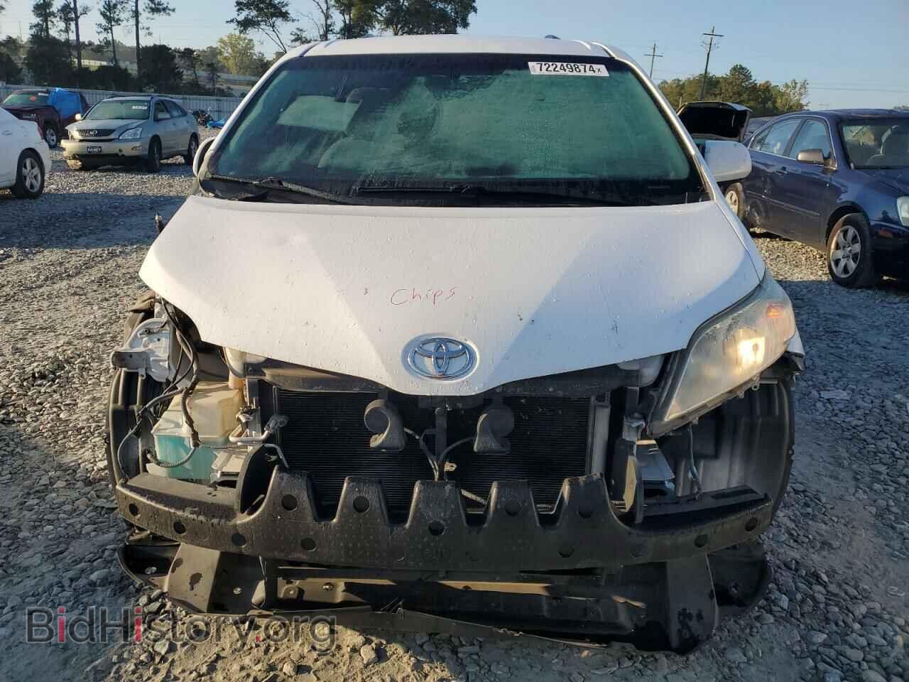2011 TOYOTA All Models - VIN: 5TDKK3DC4BS030711 - Photo 5