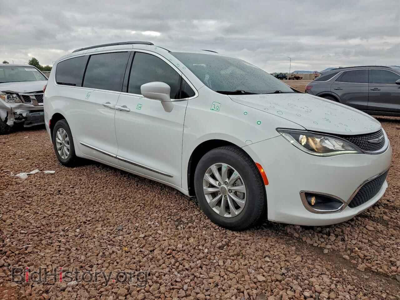 2017 CHRYSLER PACIFICA - VIN: 2C4RC1BG0HR505892 - Photo 4