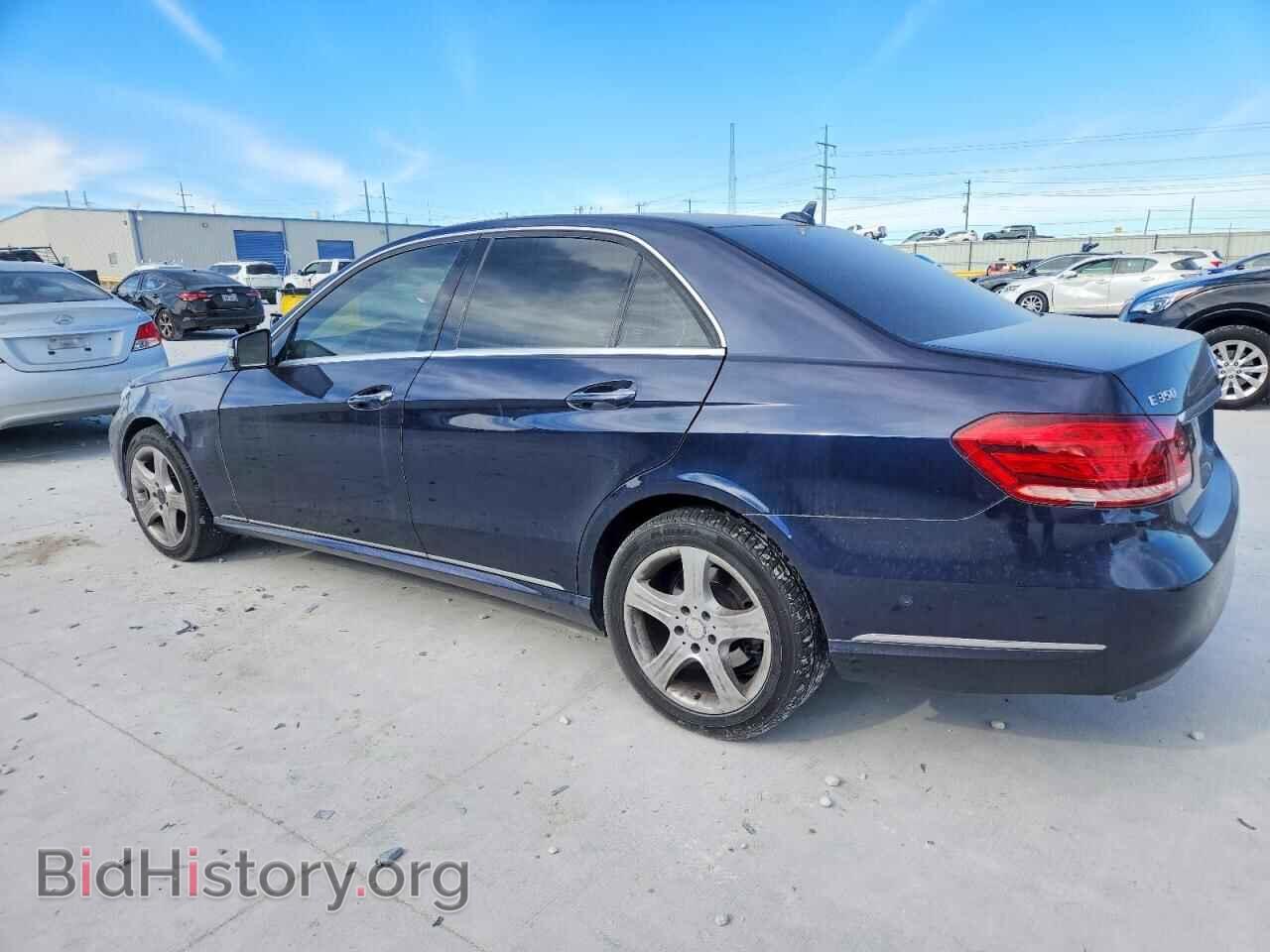 2015 MERCEDES-BENZ E-CLASS - VIN: WDDHF5KB3FB083200 - Фото 2