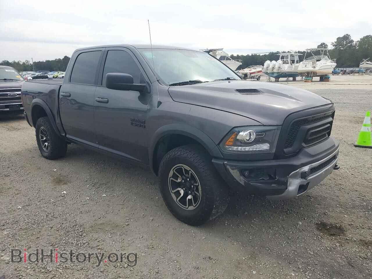 2017 RAM 1500 (VIN 1C6RR7YT4HS702060) — фото 4 из 12