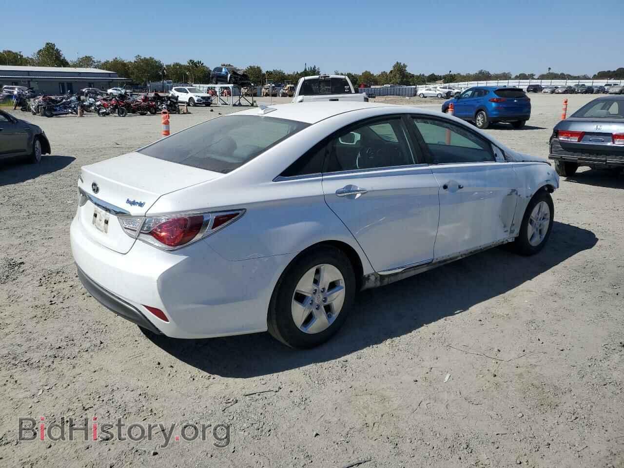 2012 HYUNDAI SONATA - VIN: KMHEC4A49CA024751 - Фото 3