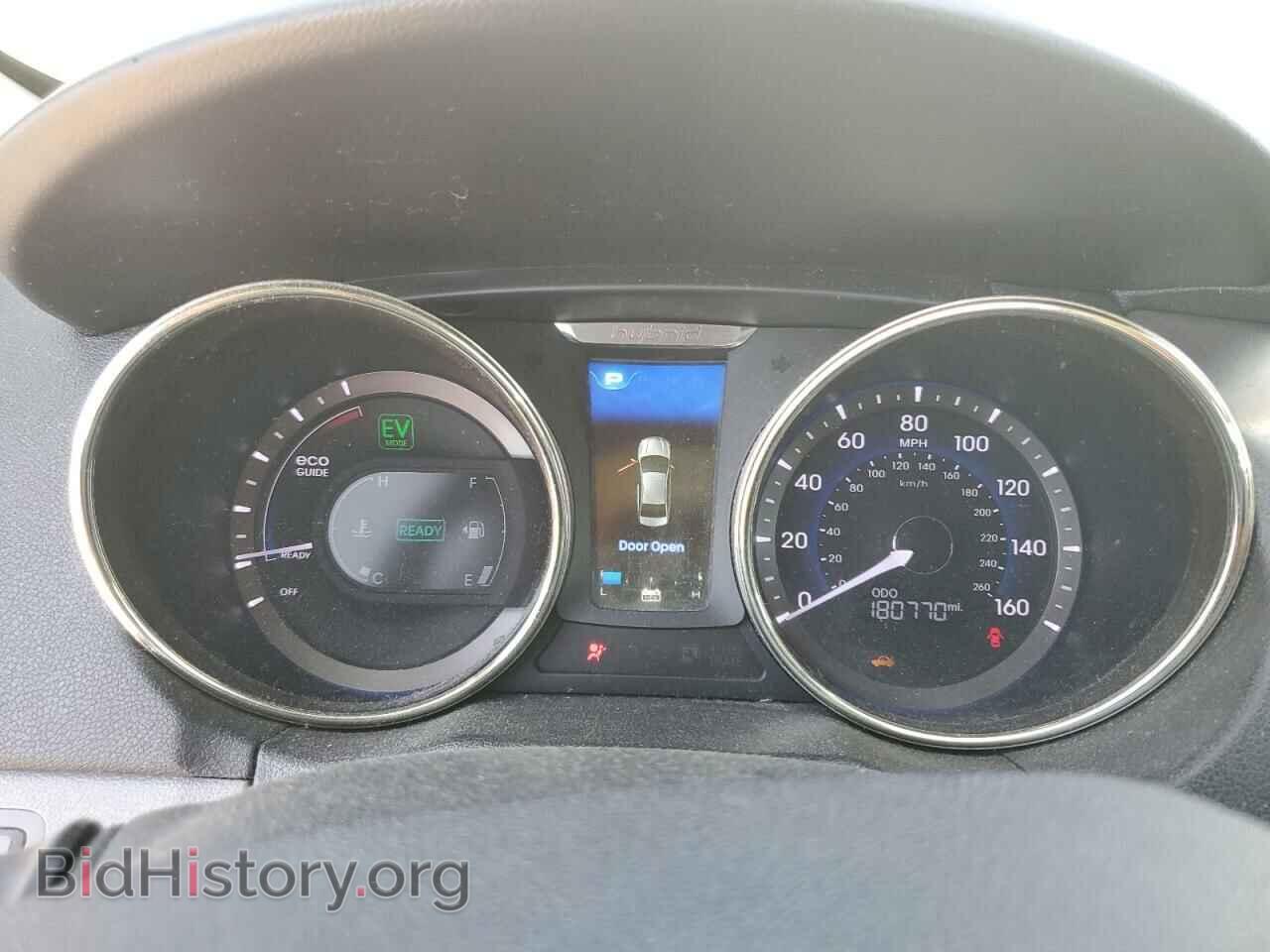 2012 HYUNDAI SONATA - VIN: KMHEC4A49CA024751 - Фото 9