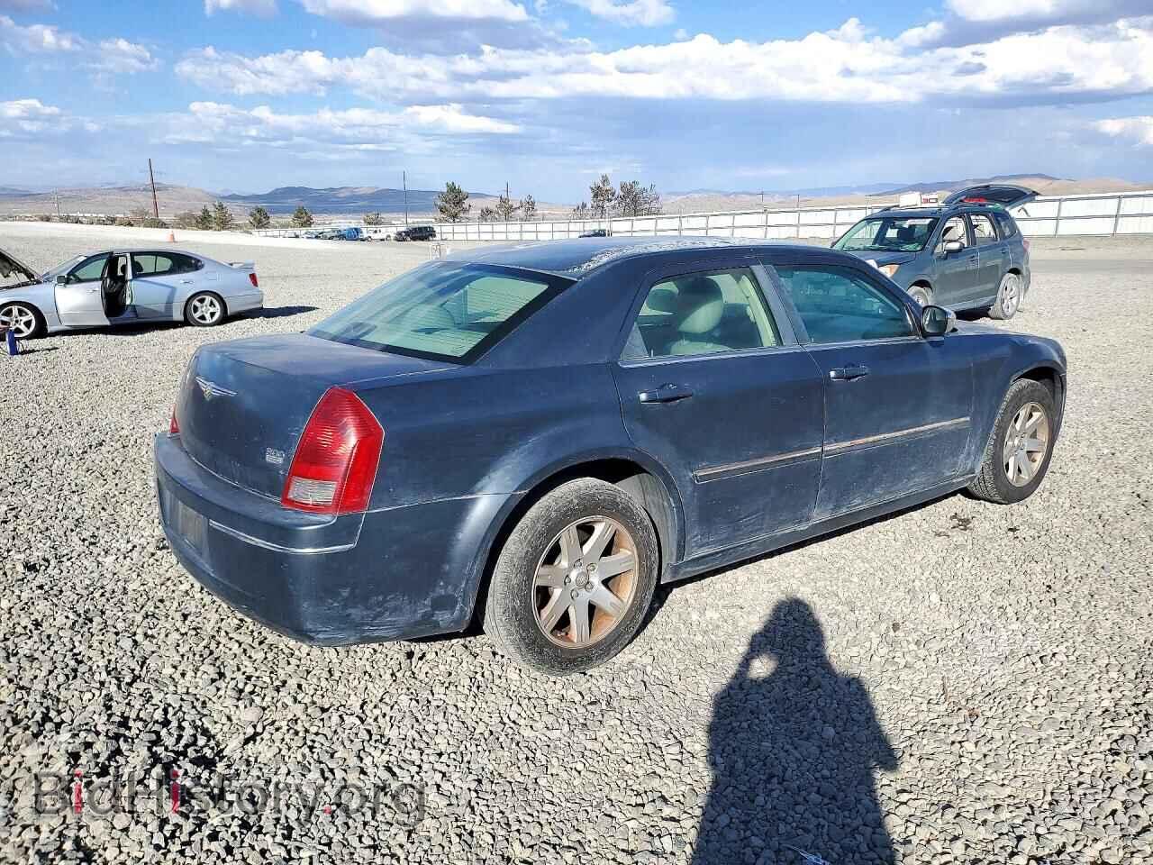 2007 Chrysler 300 (VIN 2C3KA53G17H887937) — фото 3 из 12