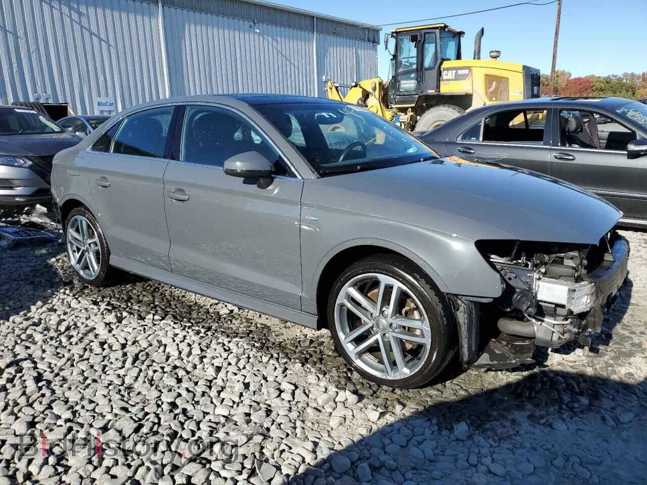 2018 AUDI A3 - VIN: WAUJ8GFF4J1090893 - Фото 4