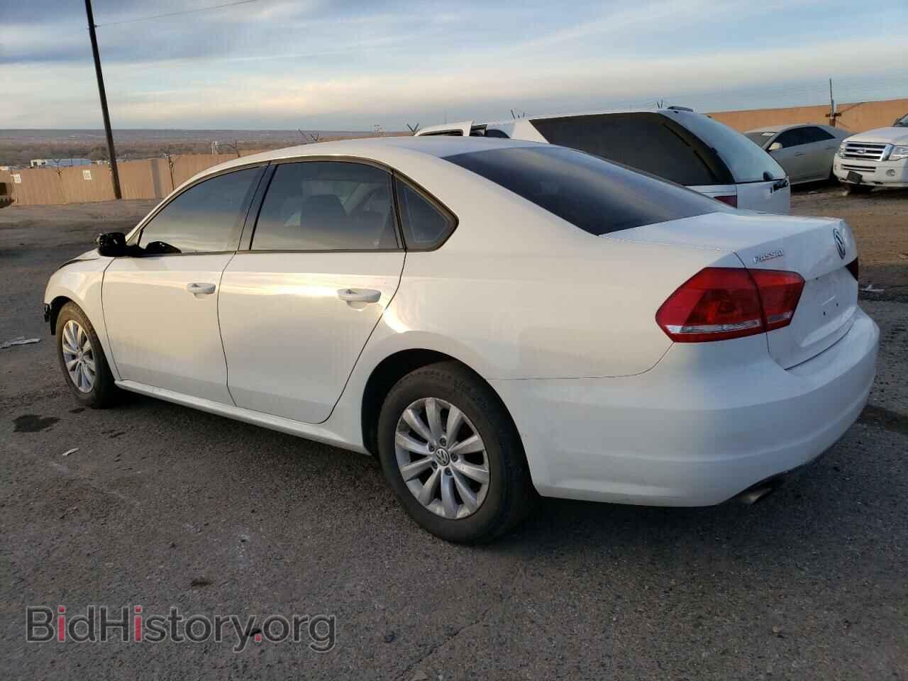 2014 VOLKSWAGEN PASSAT - VIN: 1VWAH7A38EC002970 - Фото 2
